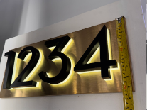 Brushe Gold Backplate, 49.5x20.5cm